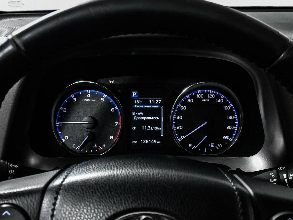 Toyota RAV4 2017 года с пробегом. Фото: #9