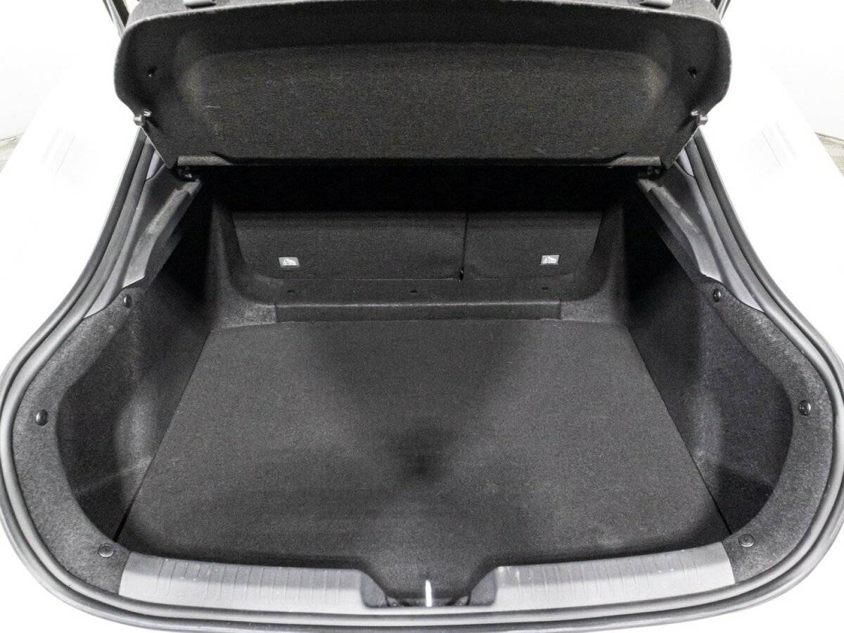 Changan UNI-V 2023 года с пробегом. Фото: #14