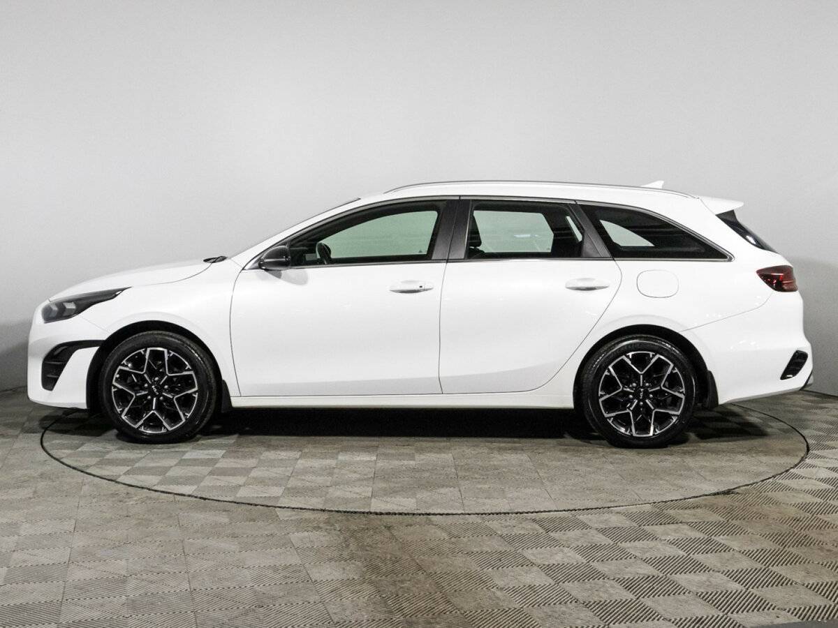 Kia Ceed 2021 года с пробегом. Фото: #7