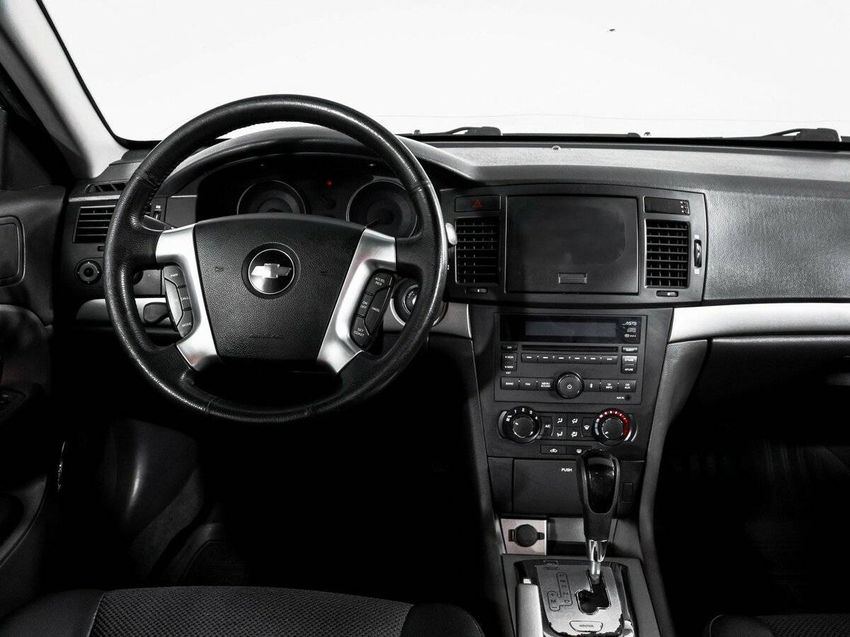 Б/У Шевроле Эпика 2012 года. Фото: #11