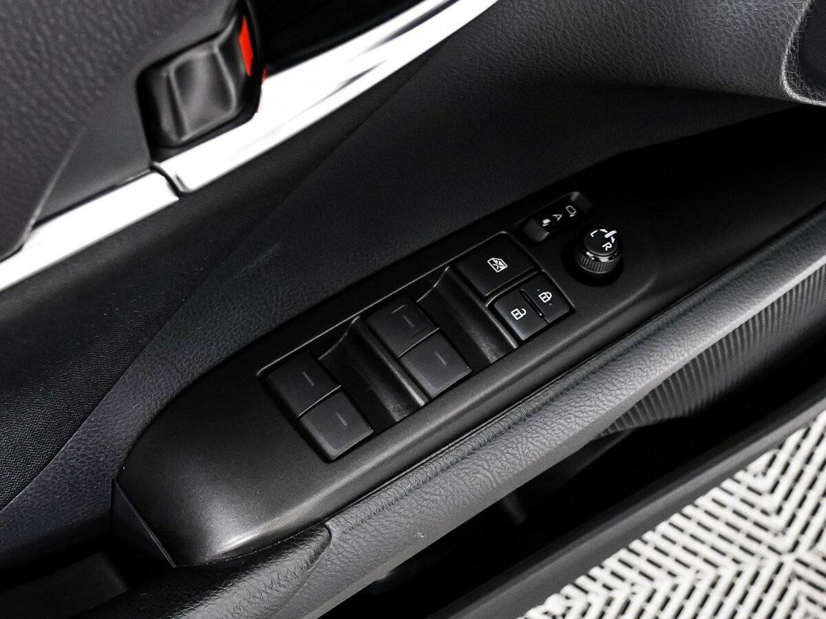 Toyota Camry 2021 года с пробегом. Фото: #20