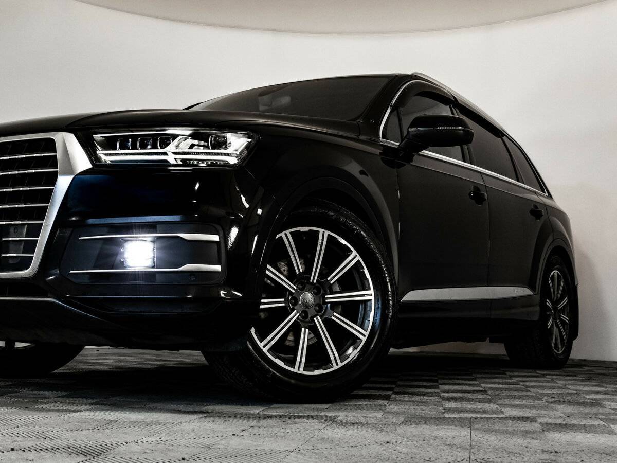 Audi Q7 2015 года с пробегом. Фото: #1
