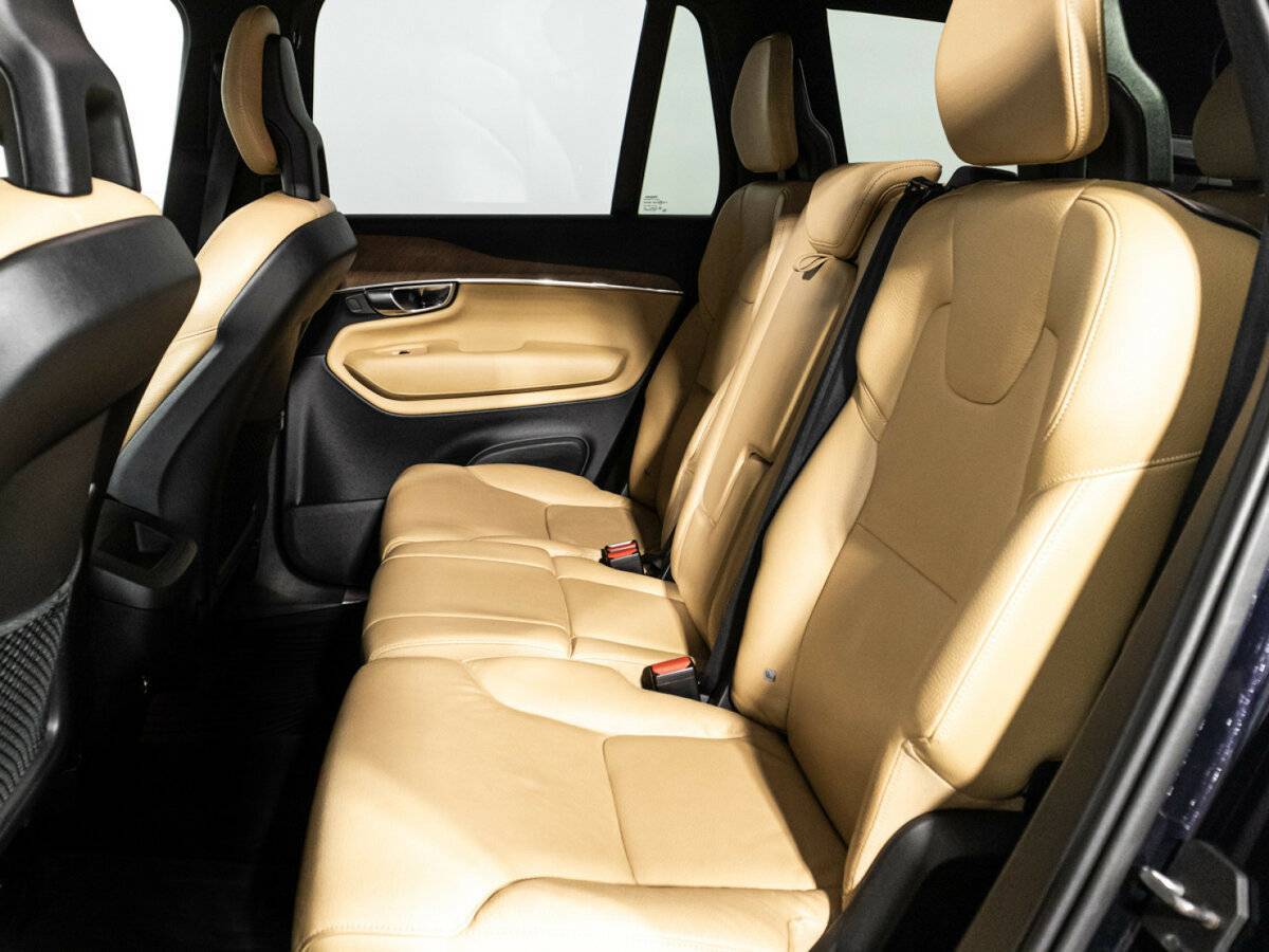 Volvo XC90 2015 года с пробегом. Фото: #9