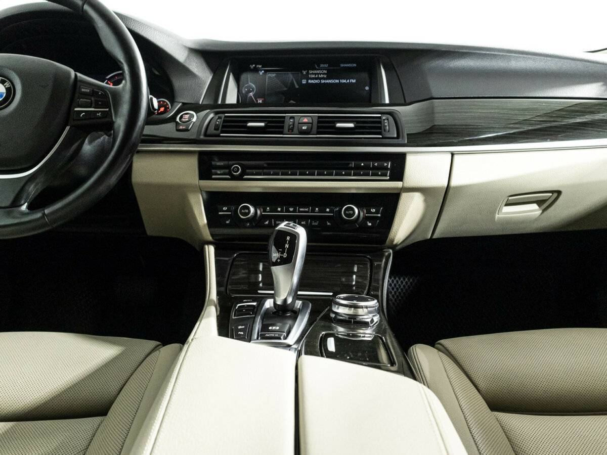 BMW 5 серии 2016 года с пробегом. Фото: #13