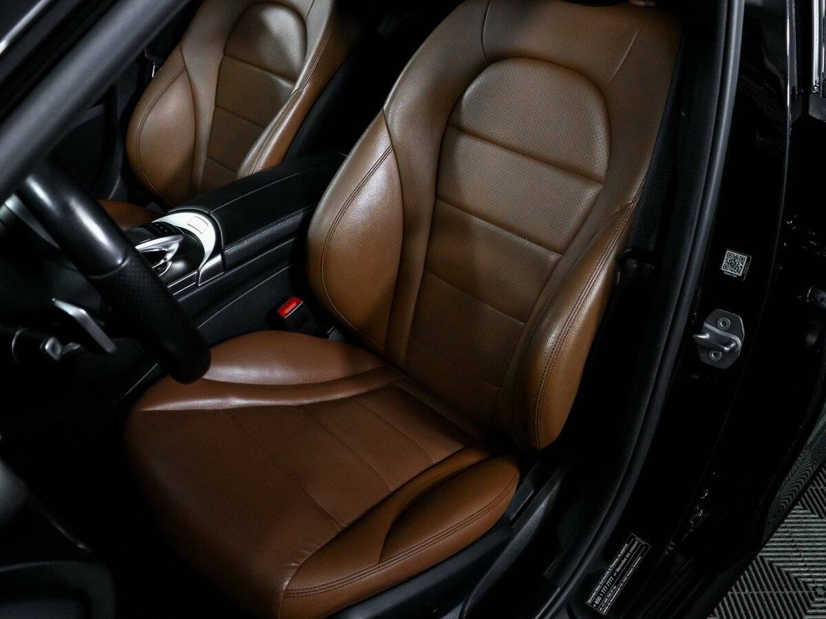 Mercedes-Benz C-Класс 2018 года с пробегом. Фото: #14