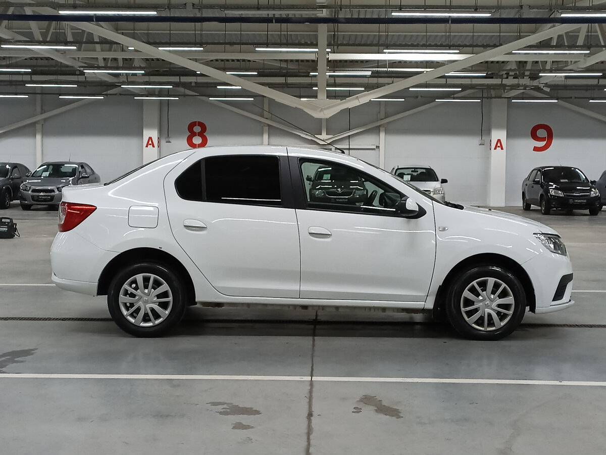 Б/У Рено Логан 2020 года. Фото: #3