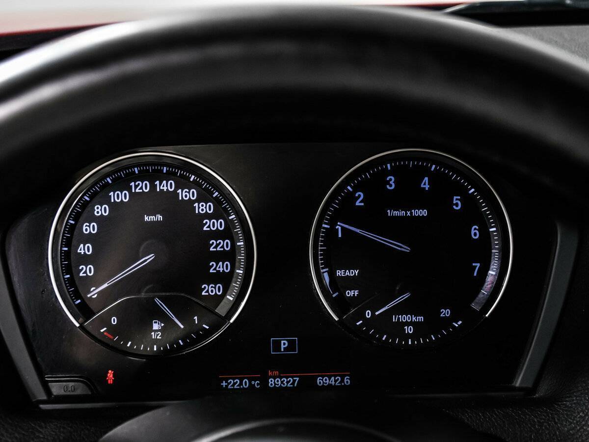 BMW 1 серии 2018 года с пробегом. Фото: #9