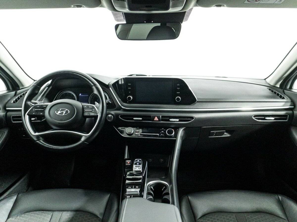 Hyundai Sonata 2020 года с пробегом. Фото: #12