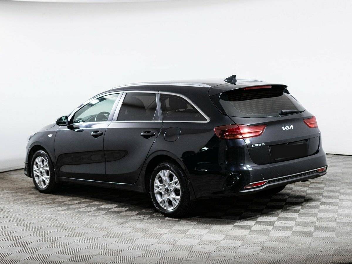 Kia Ceed 2022 года с пробегом. Фото: #6