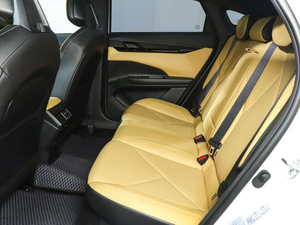 Changan UNI-V 2022 года с пробегом. Фото: #8