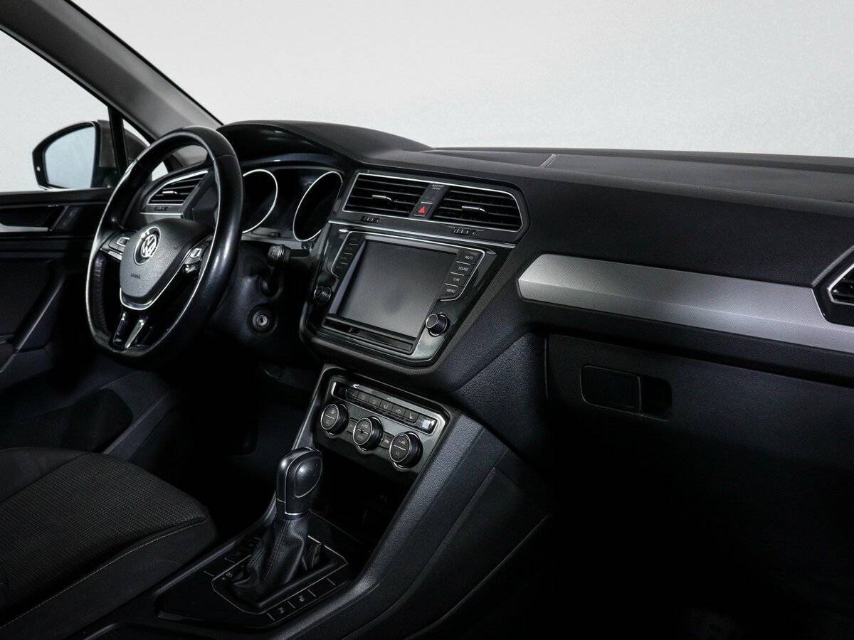 Volkswagen Tiguan 2017 года с пробегом. Фото: #8