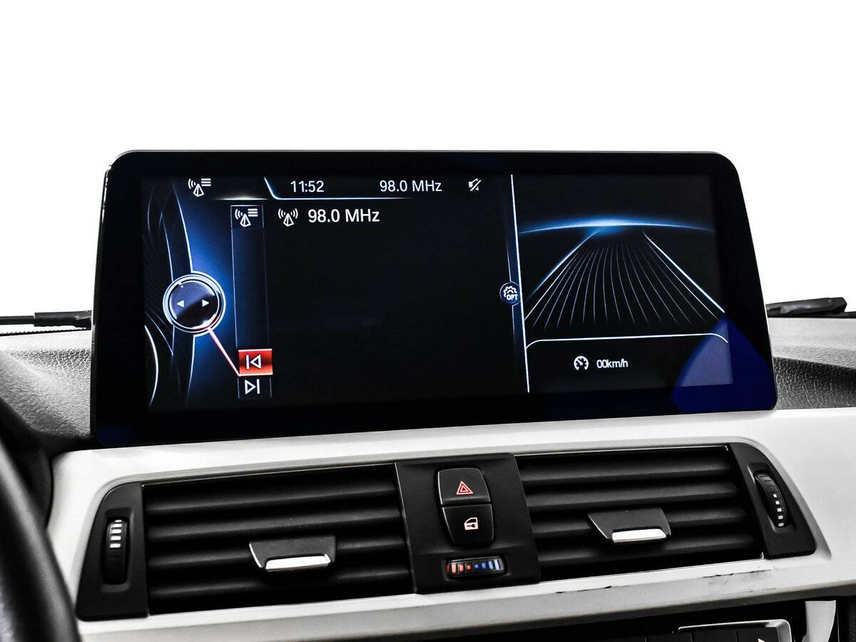 BMW 3 серии 2015 года с пробегом. Фото: #19