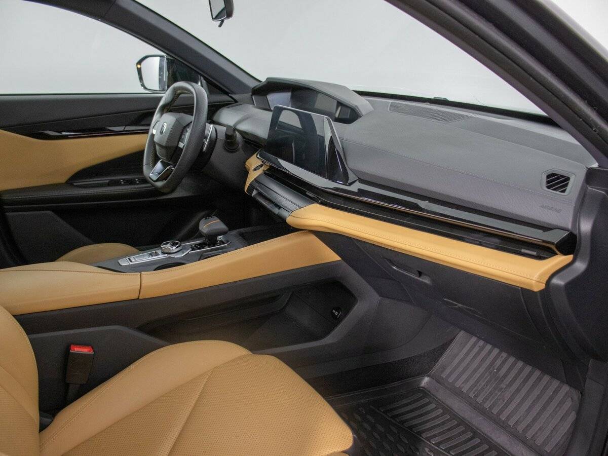 Changan UNI-V 2023 года с пробегом. Фото: #8