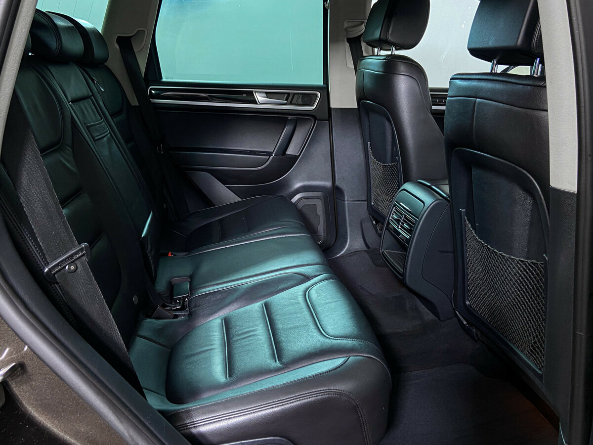 Volkswagen Touareg 2015 года с пробегом. Фото: #10