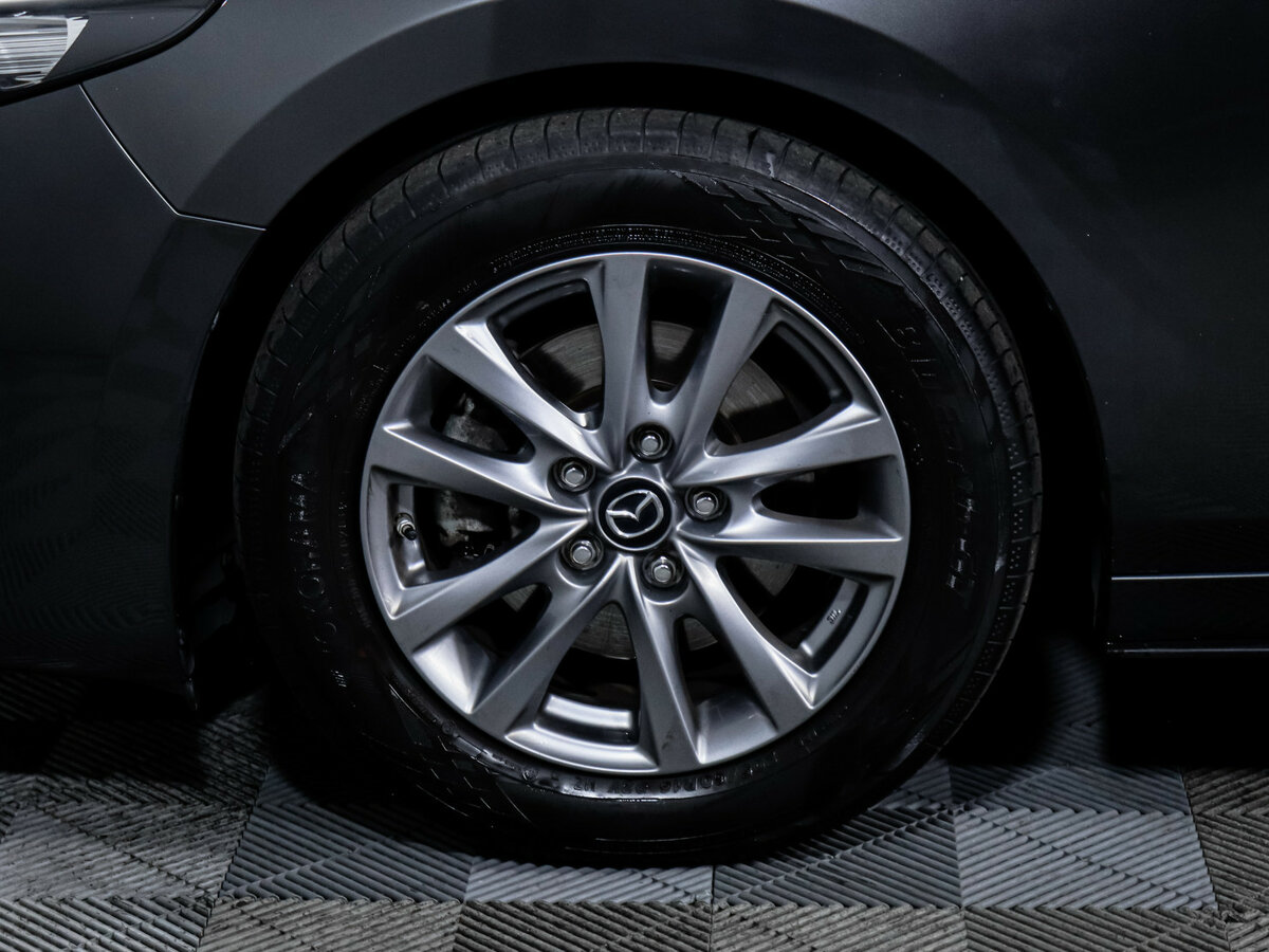 Mazda 3 2019 года с пробегом. Фото: #12