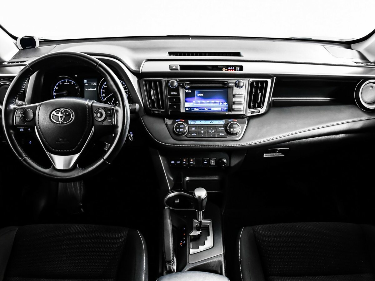 Toyota RAV4 2016 года с пробегом. Фото: #8