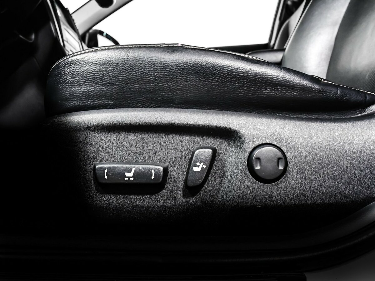 Toyota Camry 2016 года с пробегом. Фото: #11