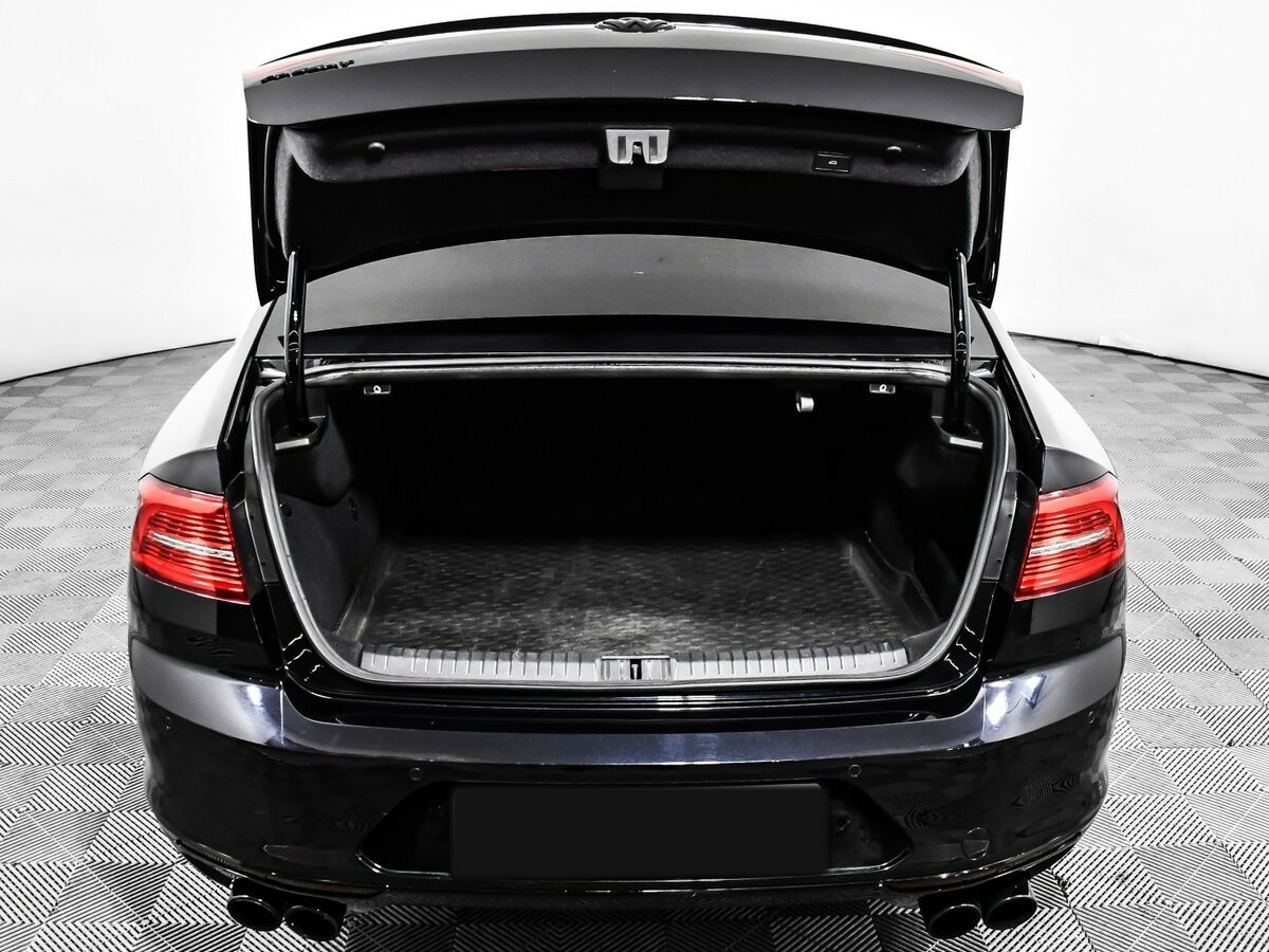 Volkswagen Passat 2018 года с пробегом. Фото: #16