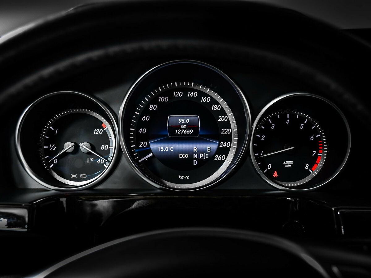 Mercedes-Benz E-Класс 2013 года с пробегом. Фото: #9