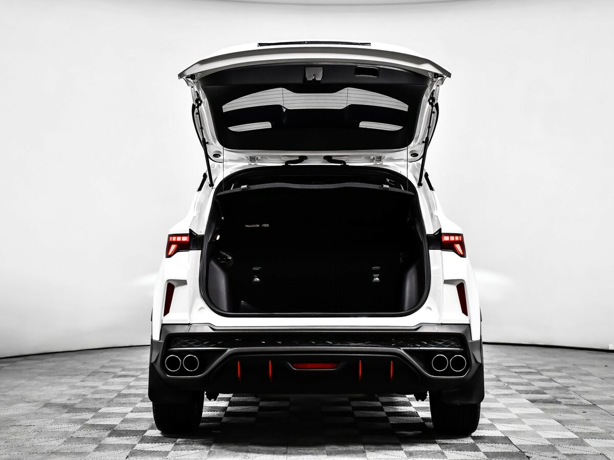 Geely Coolray 2023 года с пробегом. Фото: #14