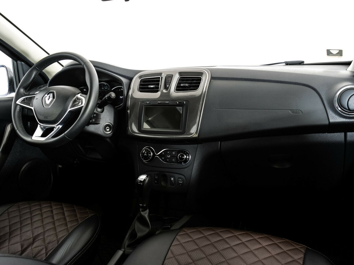 Б/У Рено Сандеро 2018 года. Фото: #6