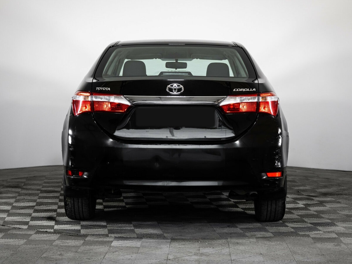 Б/У Тойота Королла 2014 года. Фото: #3