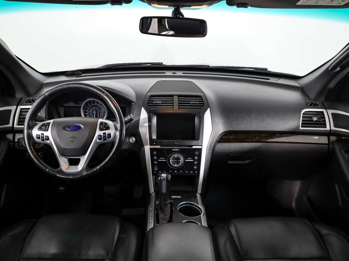 Ford Explorer 2013 года с пробегом. Фото: #9