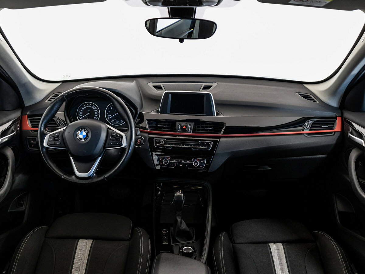 BMW X1 2017 года с пробегом. Фото: #8