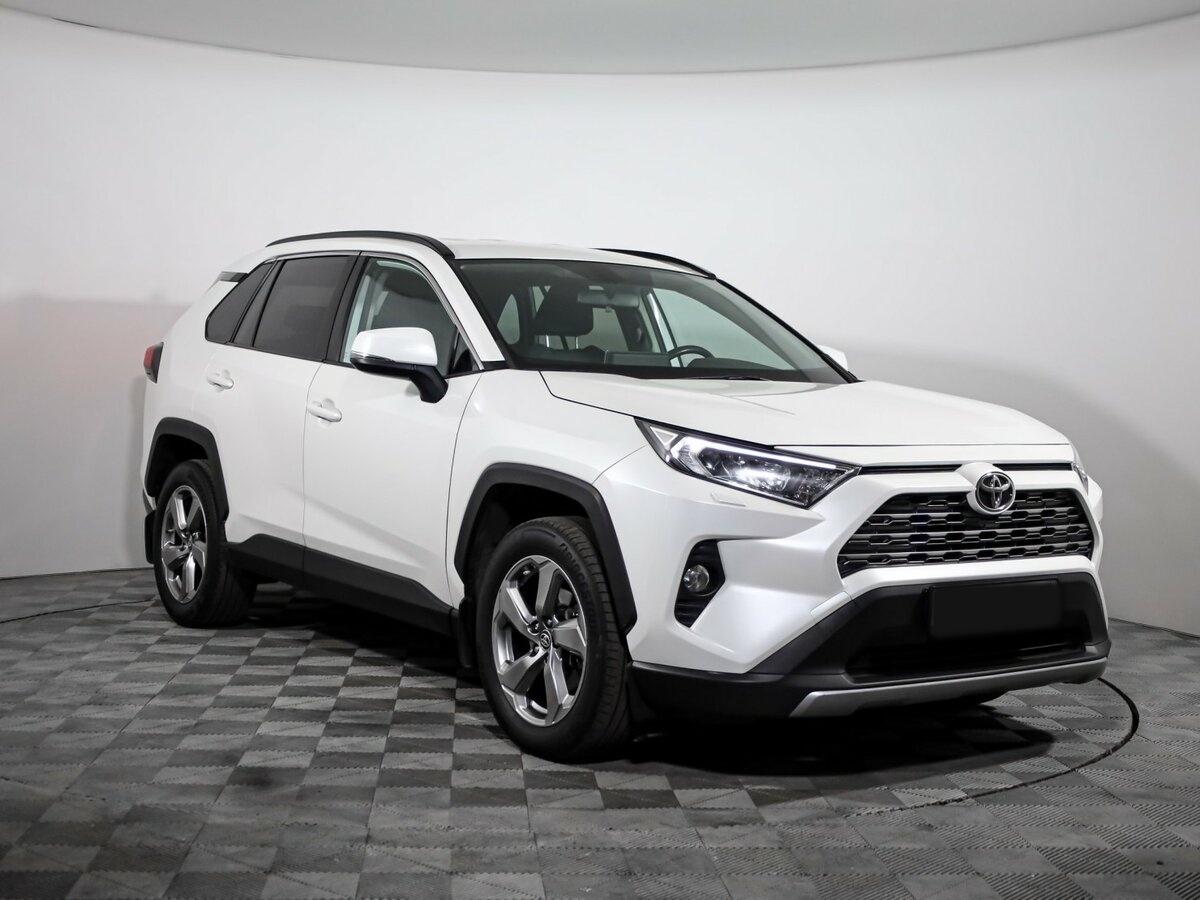 Toyota RAV4 2019 года с пробегом. Фото: #6