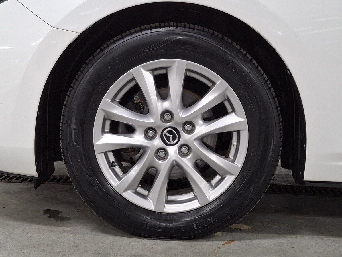 Б/У Мазда 3 2018 года. Фото: #17