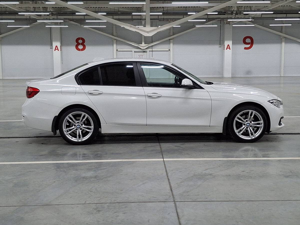 BMW 3 серии 2015 года с пробегом. Фото: #3
