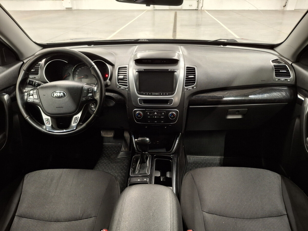 Б/У Киа Соренто 2017 года. Фото: #13