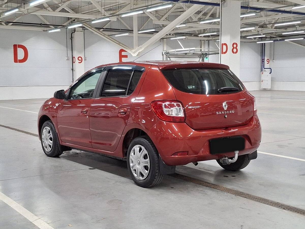 Б/У Рено Сандеро 2017 года. Фото: #6