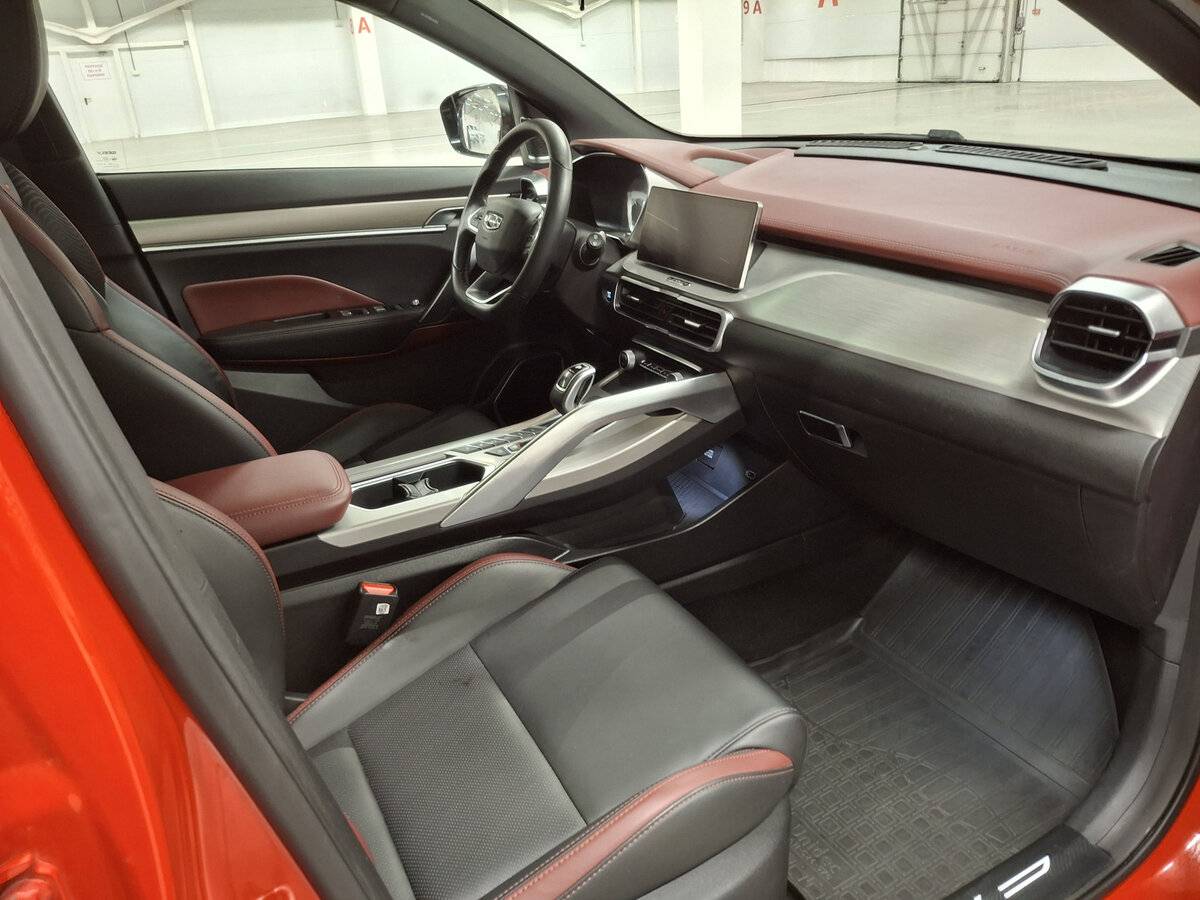 Б/У Джили Кулрэй 2020 года. Фото: #10