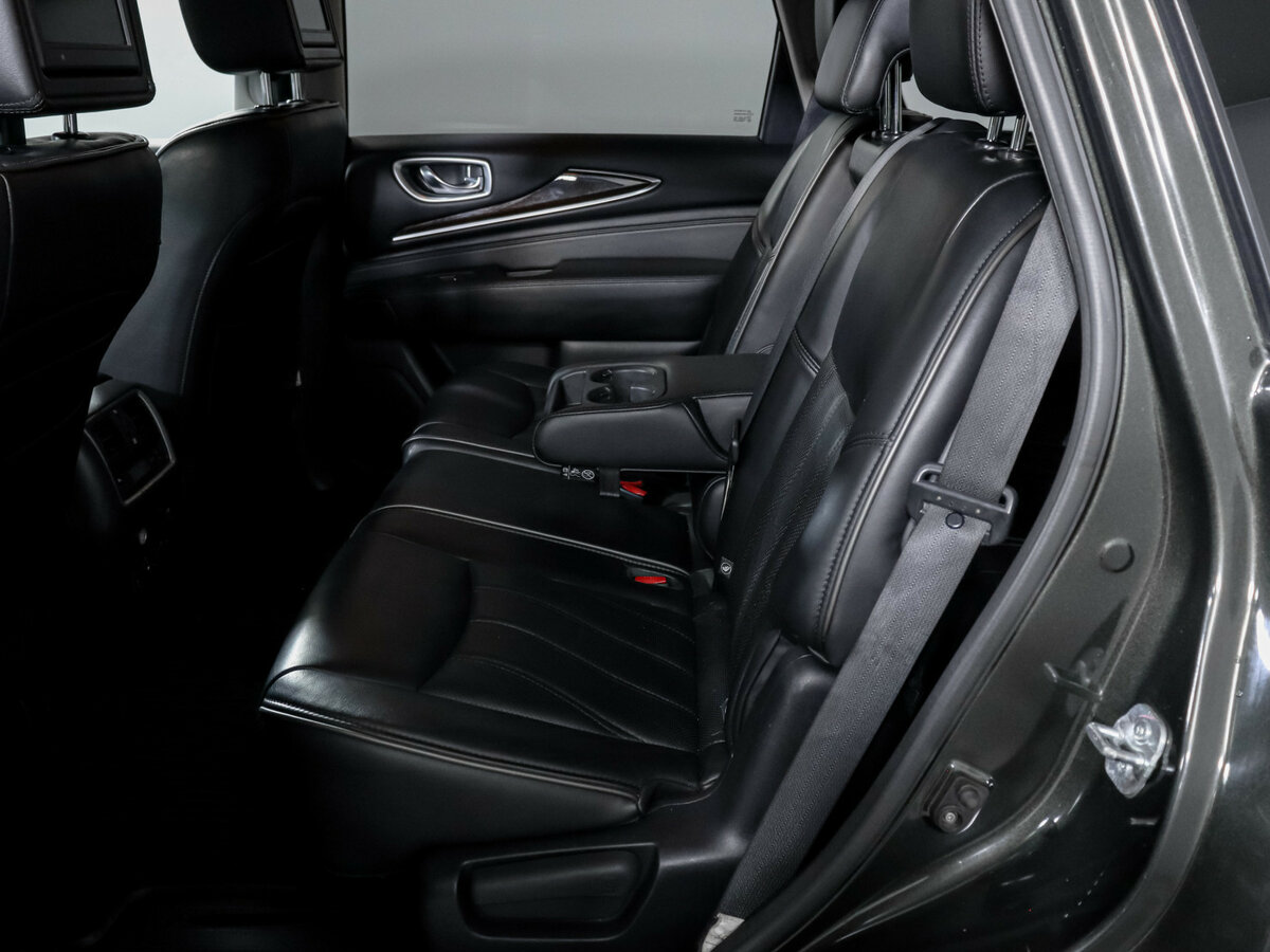 Infiniti QX60 2014 года с пробегом. Фото: #9