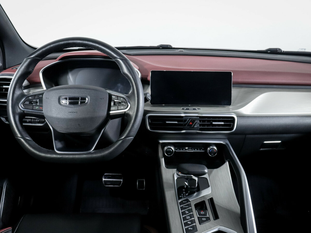 Geely Coolray 2023 года с пробегом. Фото: #11