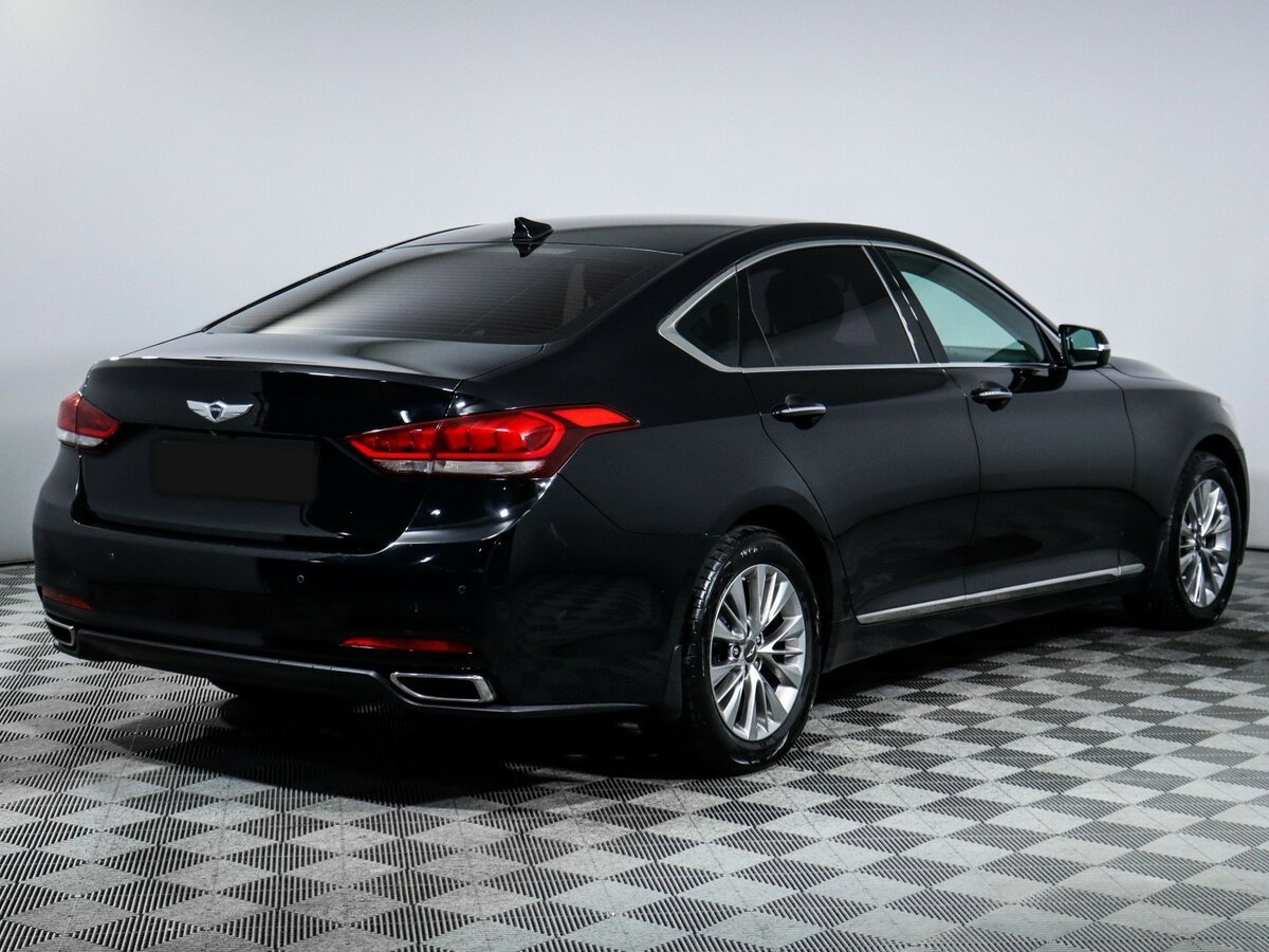 Hyundai Genesis 2016 года с пробегом. Фото: #3
