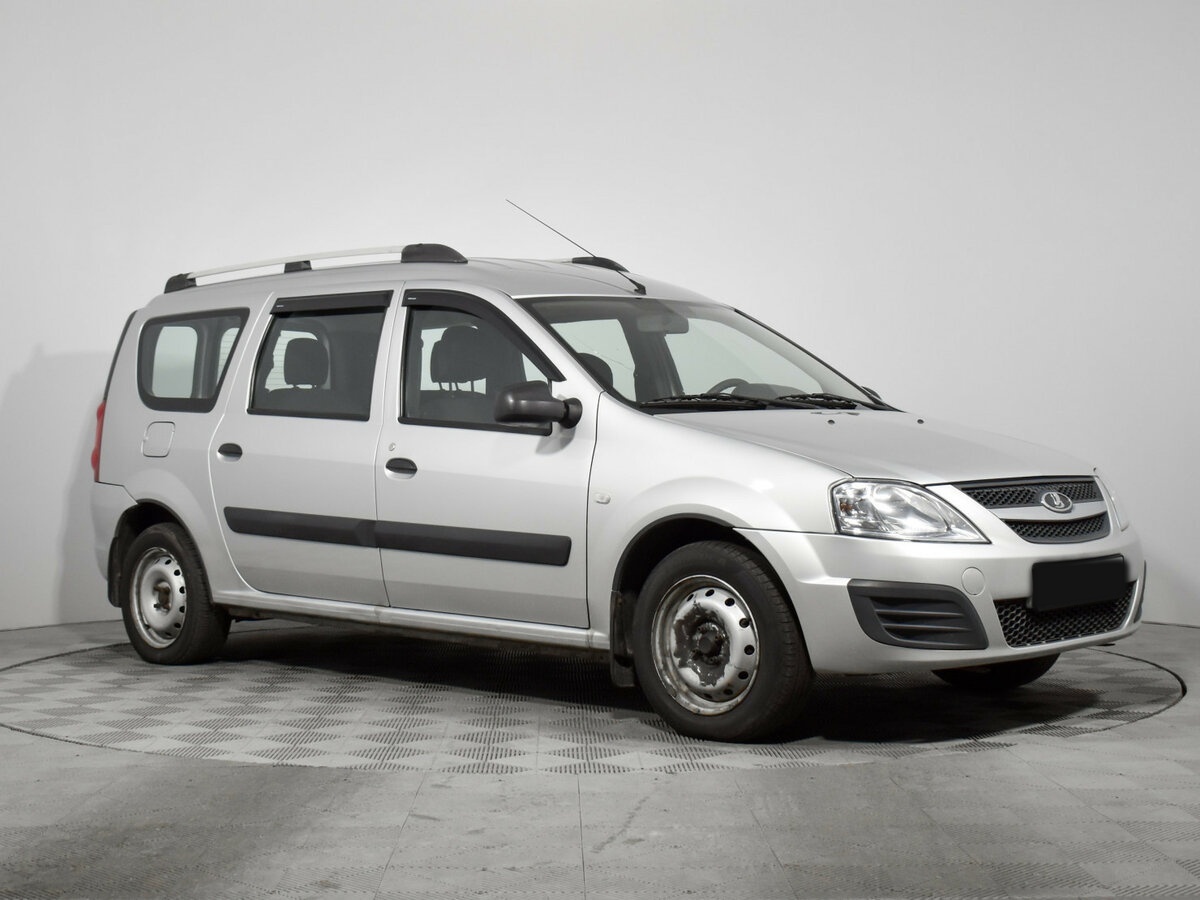 Б/У Лада (ВАЗ) Ларгус 2014 года. Фото: #2