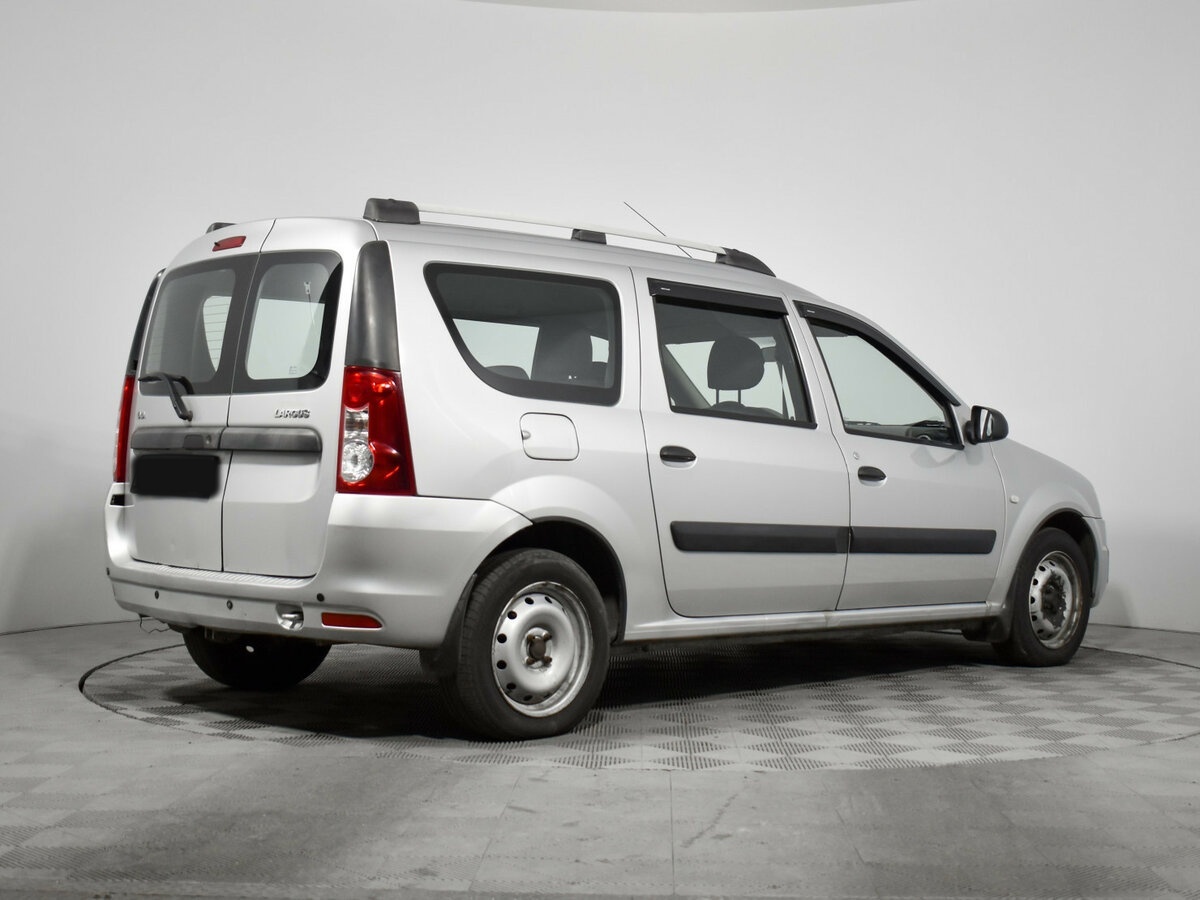 Б/У Лада (ВАЗ) Ларгус 2014 года. Фото: #3