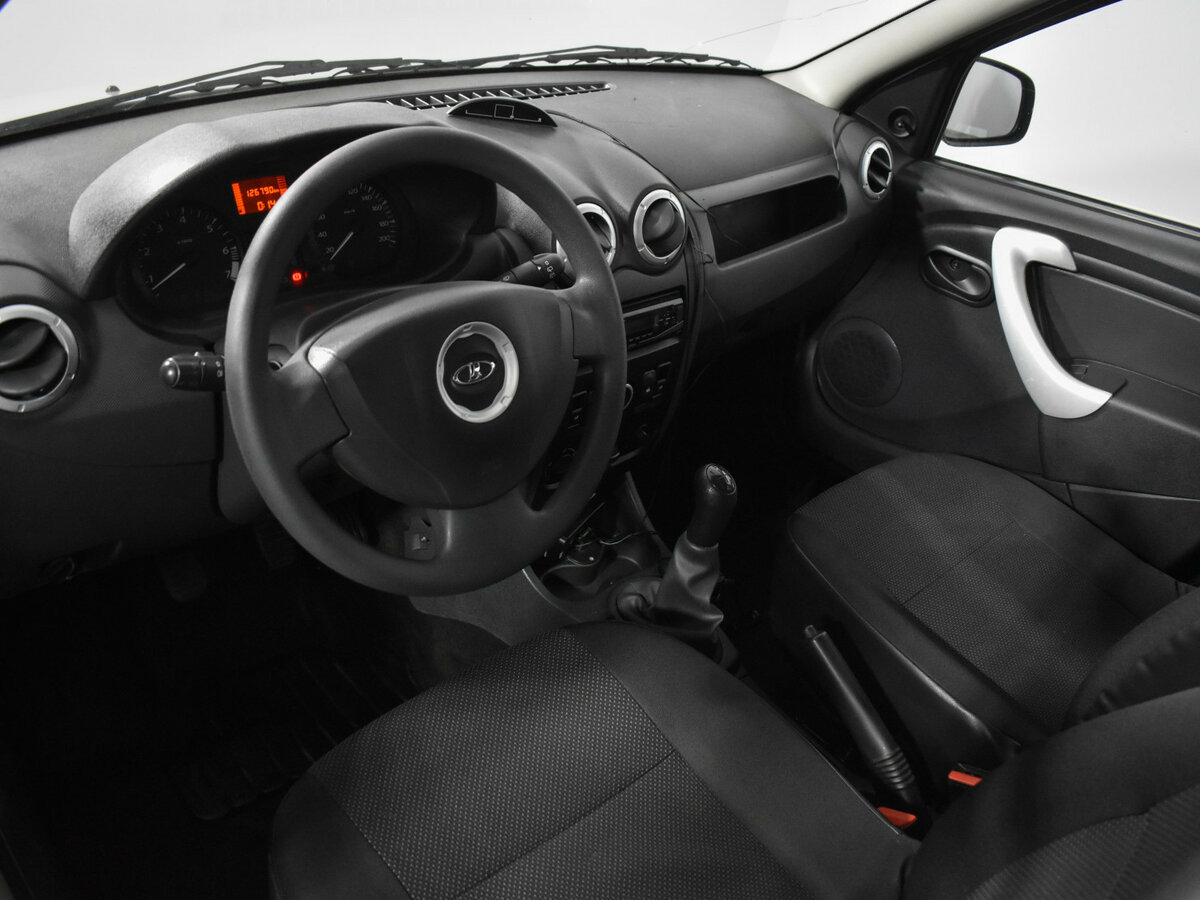 Б/У Лада (ВАЗ) Ларгус 2014 года. Фото: #6