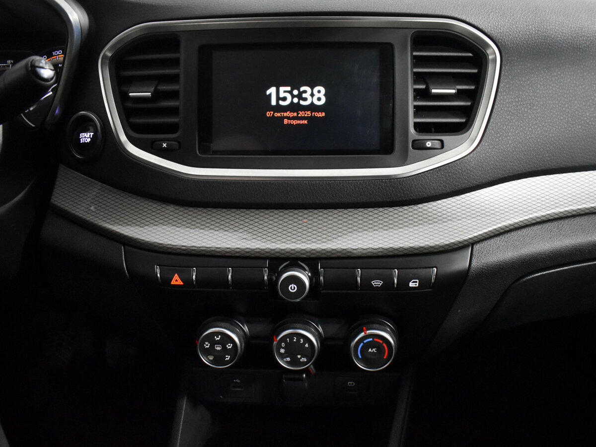 Lada (ВАЗ) Vesta 2023 года с пробегом. Фото: #15