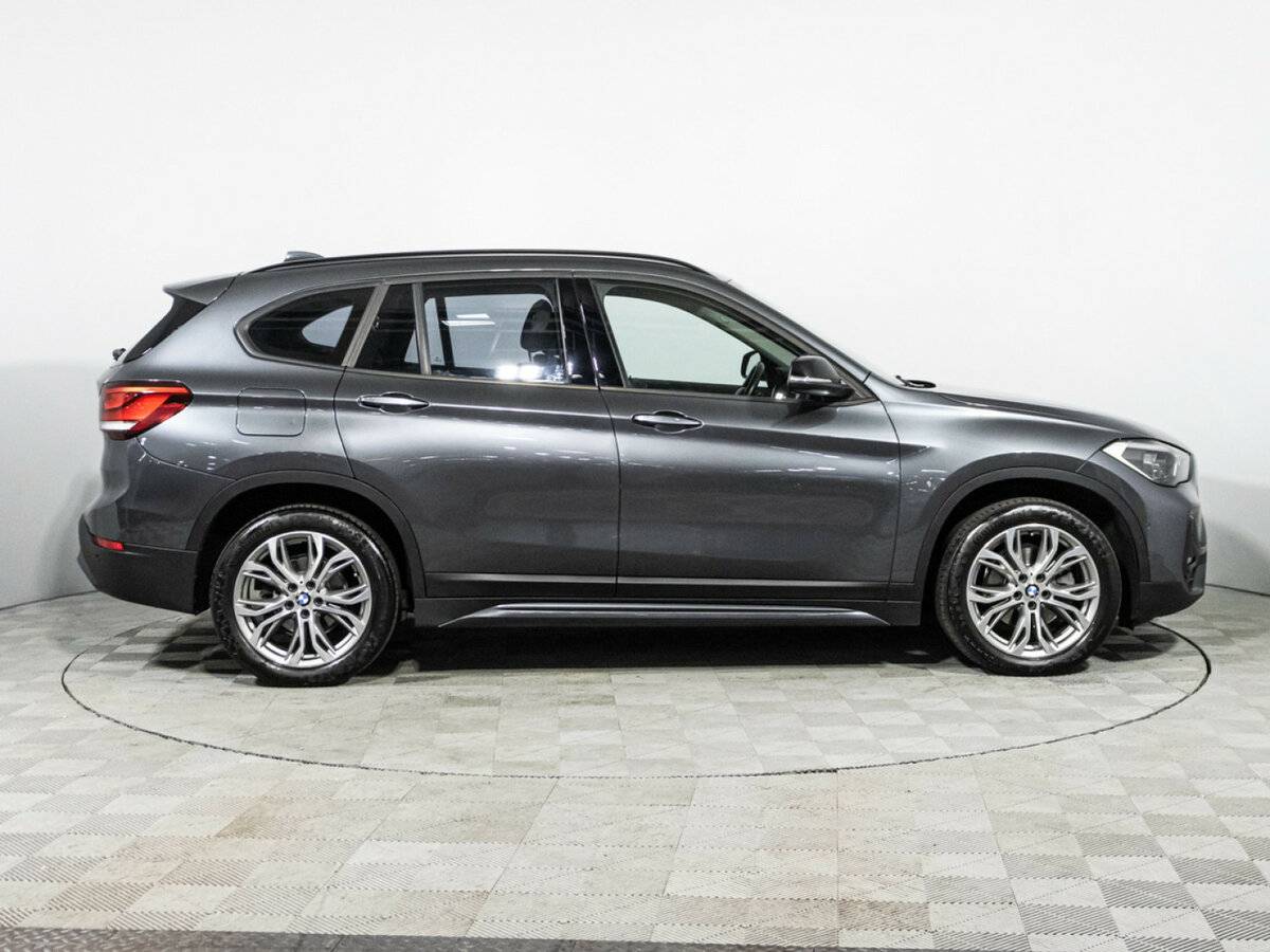 BMW X1 2019 года с пробегом. Фото: #3