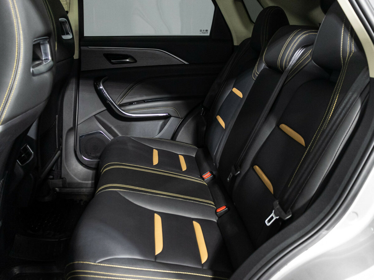 FAW Bestune T77 2024 года с пробегом. Фото: #9