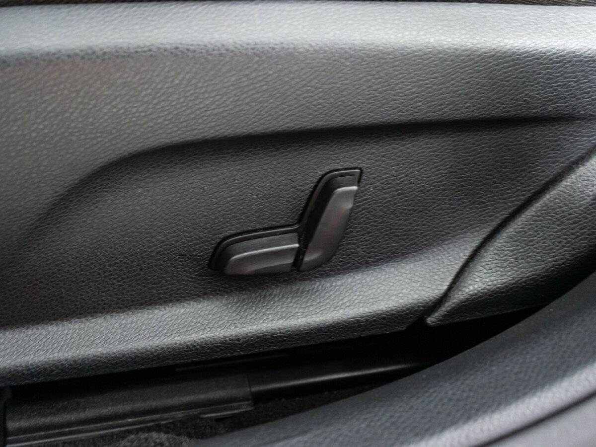 Mercedes-Benz C-Класс 2018 года с пробегом. Фото: #14