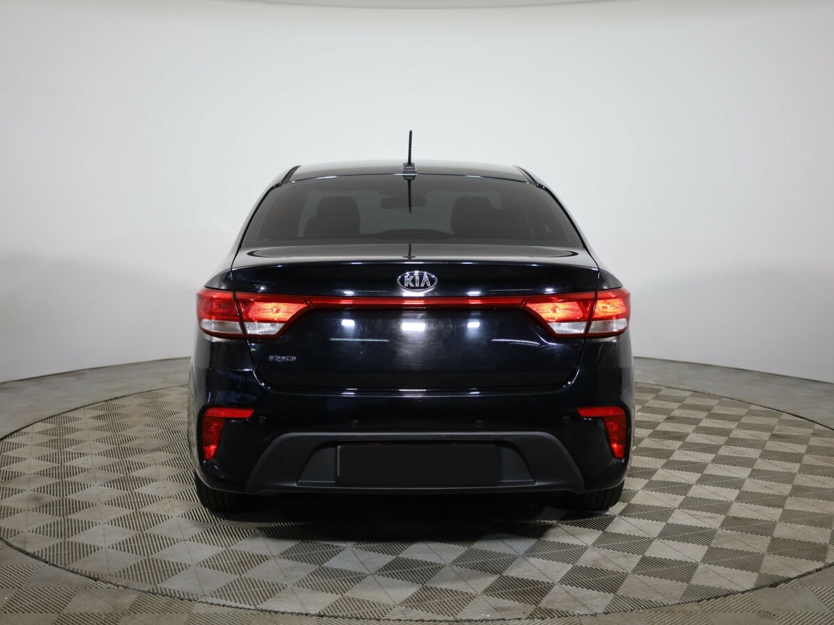 Б/У Киа Рио 2017 года. Фото: #5