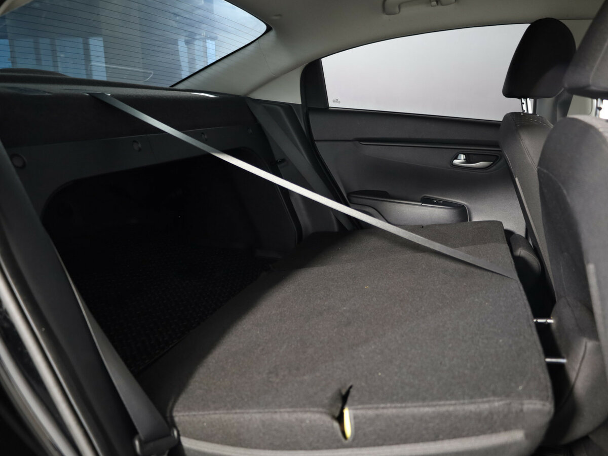 Б/У Киа Рио 2017 года. Фото: #14