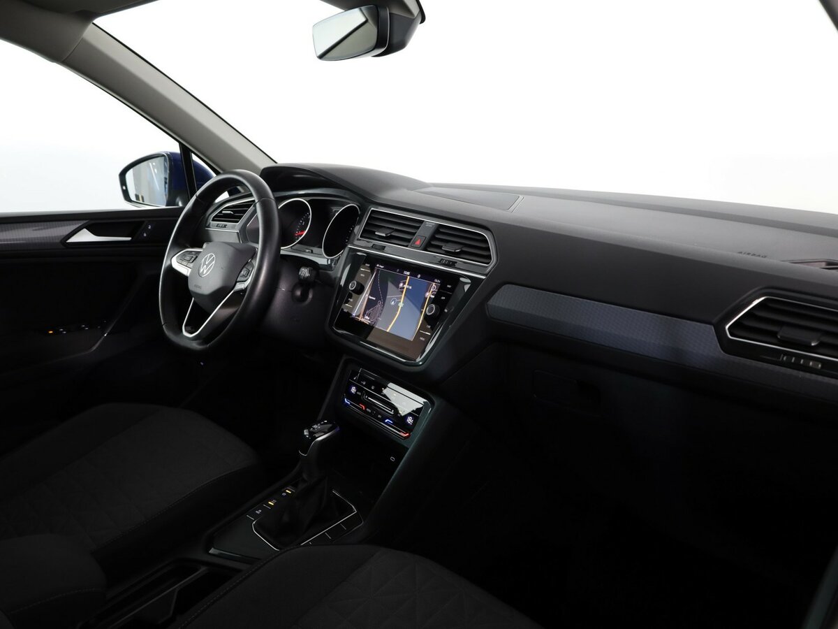 Volkswagen Tiguan 2021 года с пробегом. Фото: #11