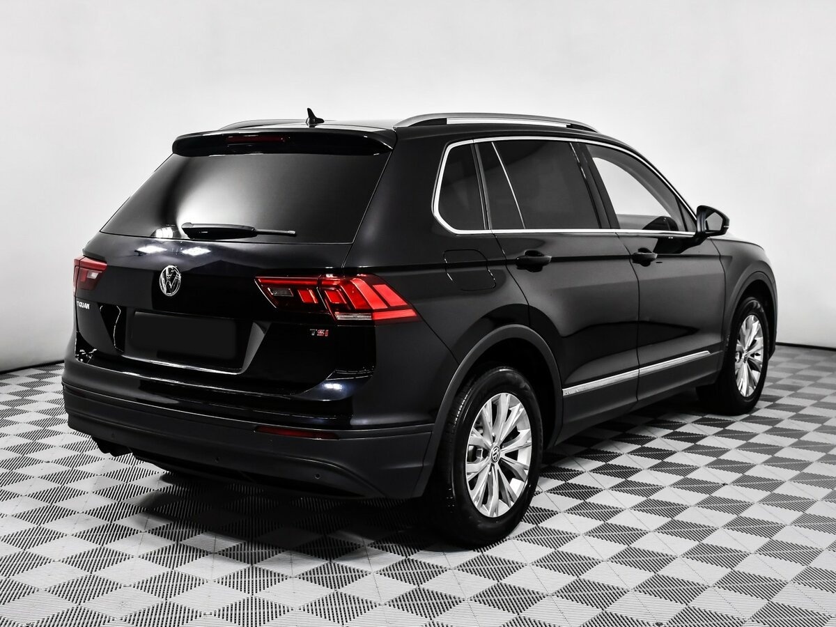 Volkswagen Tiguan 2017 года с пробегом. Фото: #4