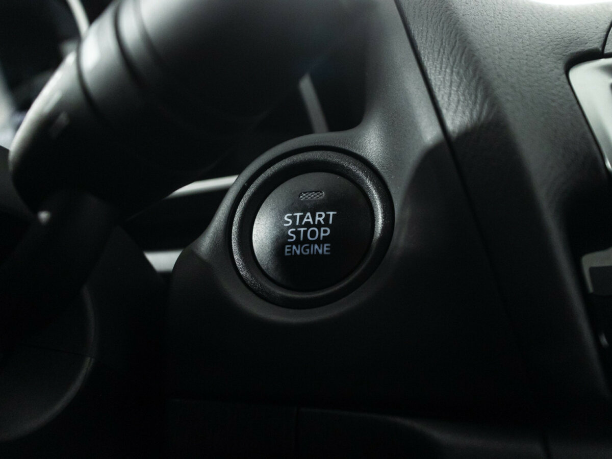 Б/У Мазда 3 2014 года. Фото: #14