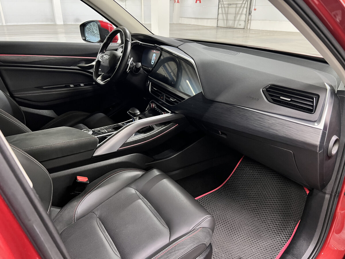 Geely Tugella 2021 года с пробегом. Фото: #10